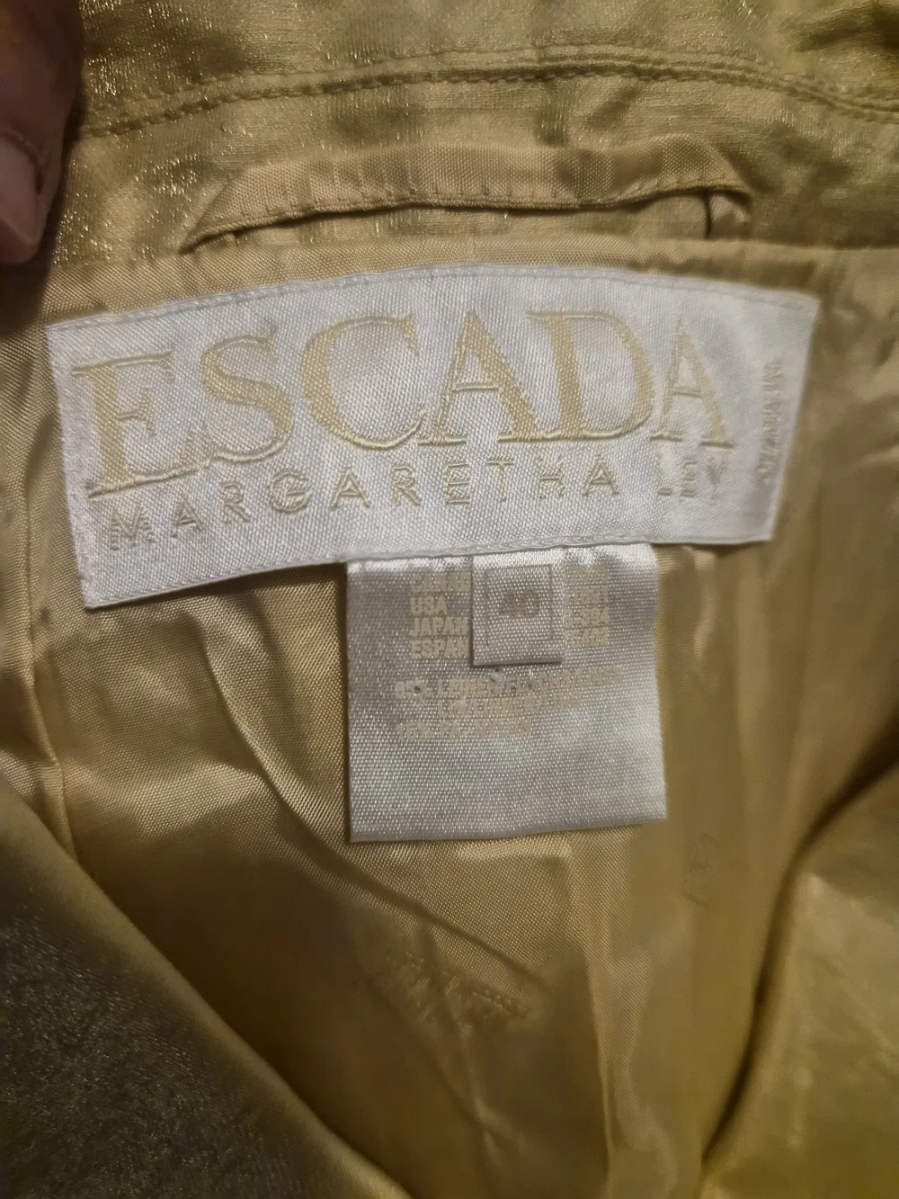 Escada By Margaretha Ley Gold Linen Vintag Double-Breasted Blazer & Trousers Set